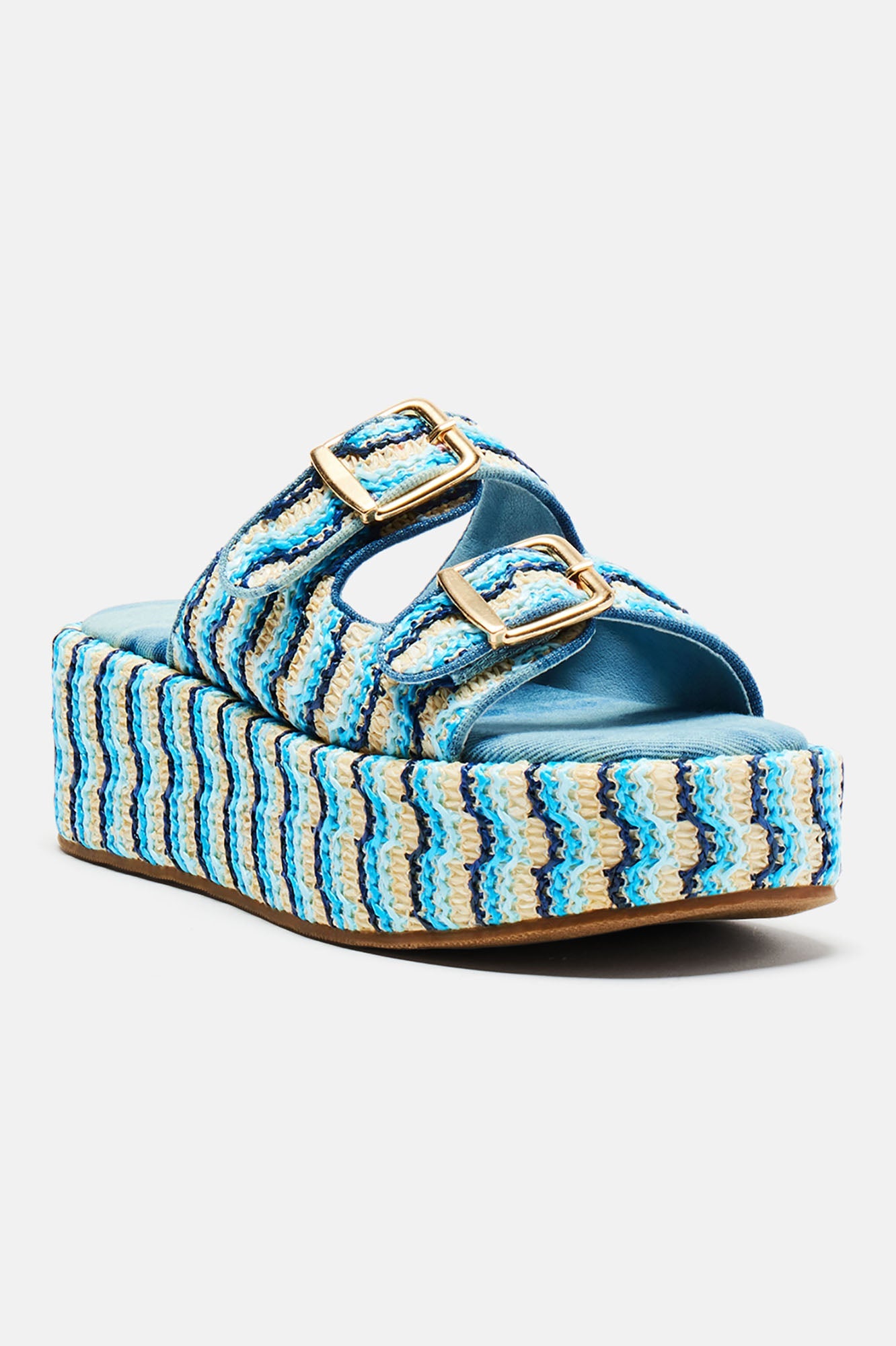 https://cdn.shopify.com/s/files/1/0293/9277/files/02-29-24_S10_30_SALAS_Bluecombo_P_CXB_11-47-10_6919_CM_ES.jpg?v=1709922400